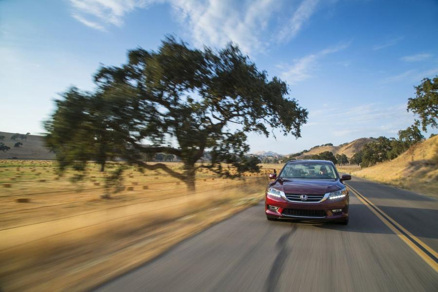  Honda Accord EX-L Sedan 2013 года  (фото 54 из 83)